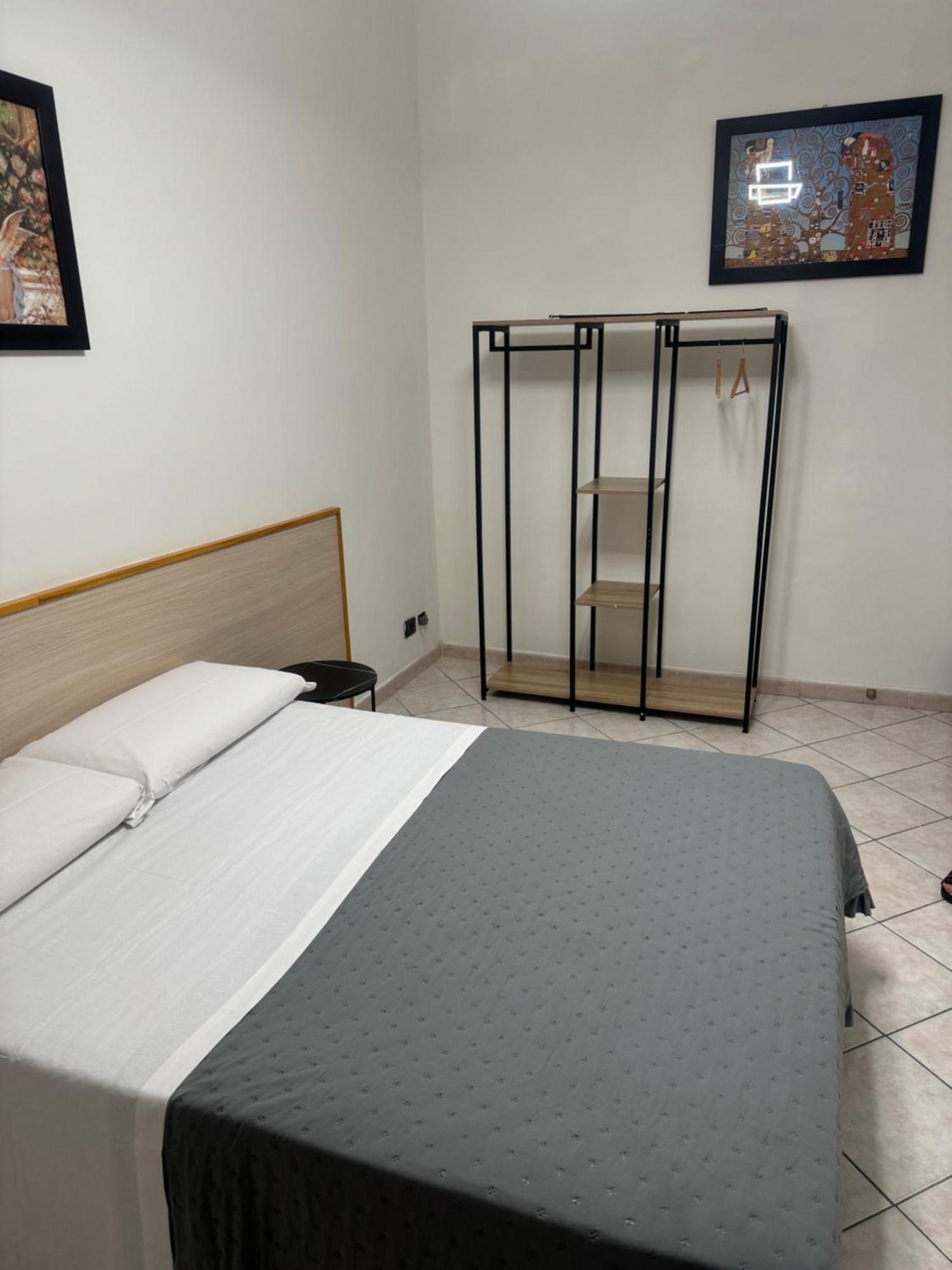 Larisa Home Apartment ローマ エクステリア 写真