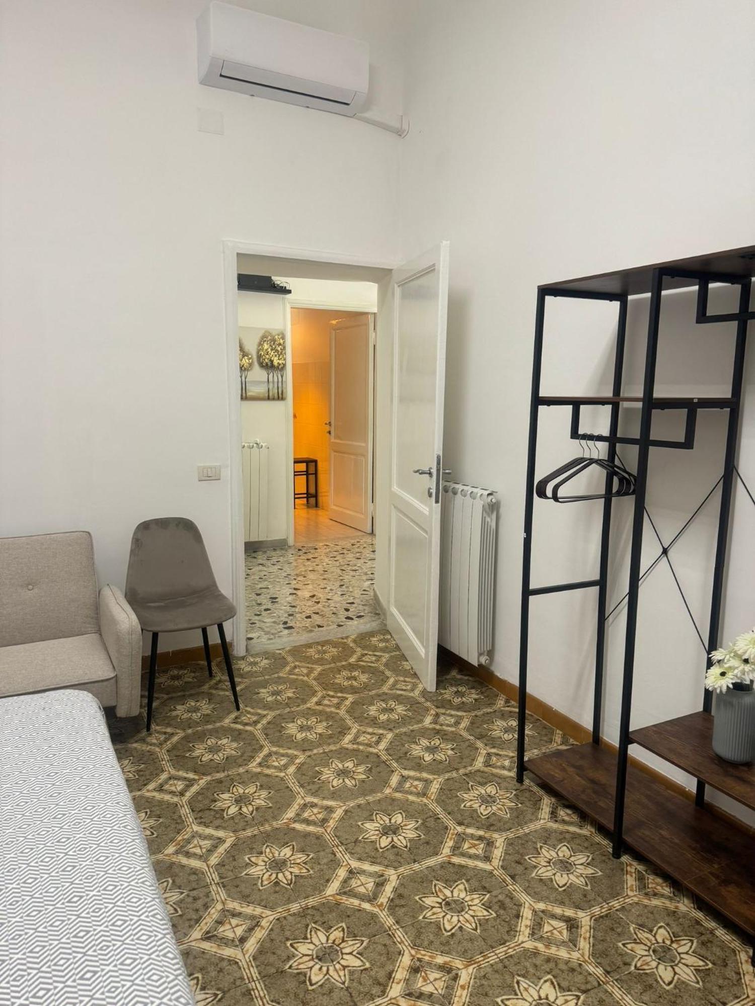 Larisa Home Apartment ローマ エクステリア 写真